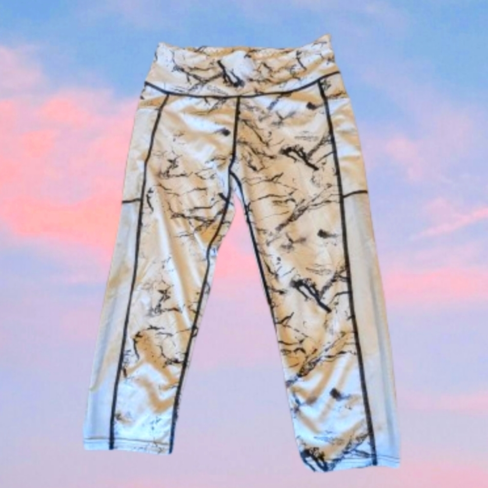 Women's Marble Pattern Yoga Running Leggings NWOT Size L/XL ✨ 3 /$13 ✨
